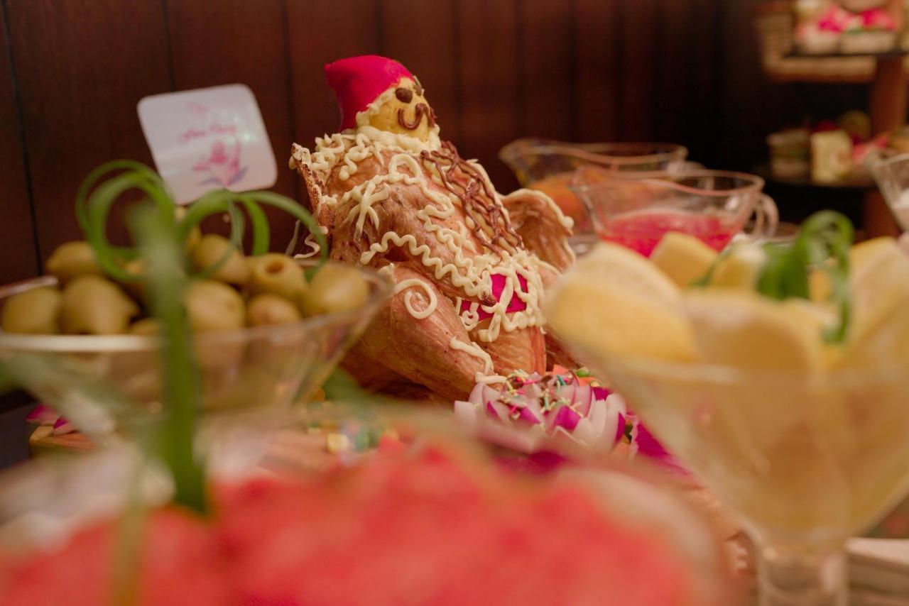 Apart Hotel Flora Residence Daisy โบโรเวทส์ ภายนอก รูปภาพ