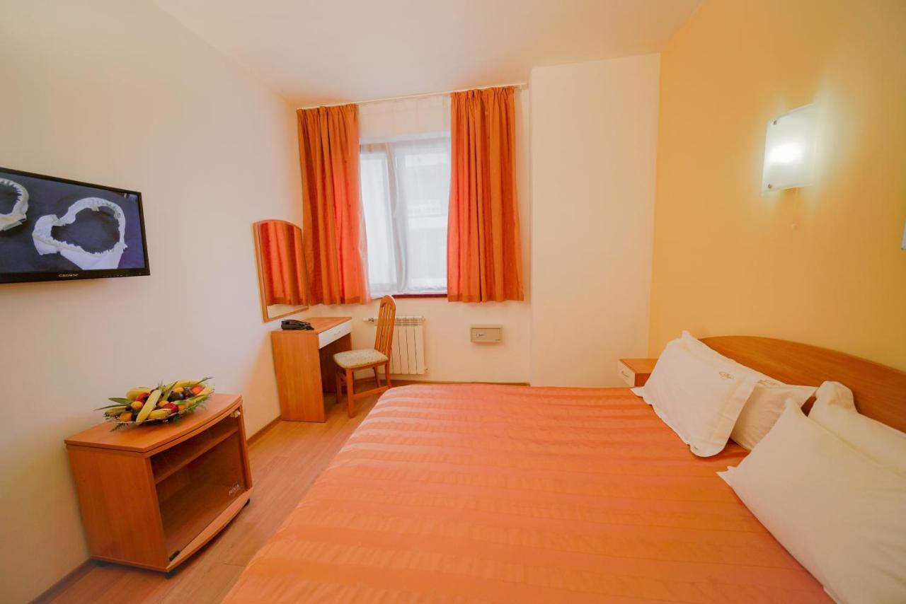 Apart Hotel Flora Residence Daisy โบโรเวทส์ ภายนอก รูปภาพ